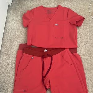 FIGS Women’s Scrubs in Clay